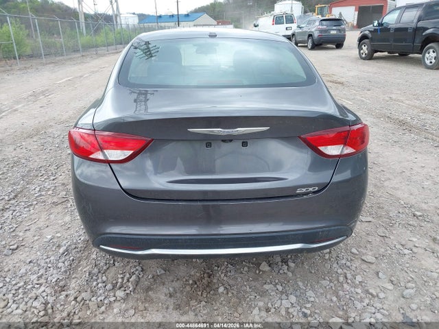 2015 Chrysler 200 Limited მანქანა იყიდება აუქციონზე, vin: 1C3CCCAB4FN758221, აუქციონის ნომერი: 44864691