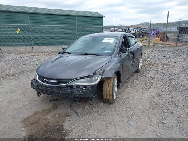 2015 Chrysler 200 Limited მანქანა იყიდება აუქციონზე, vin: 1C3CCCAB4FN758221, აუქციონის ნომერი: 44864691