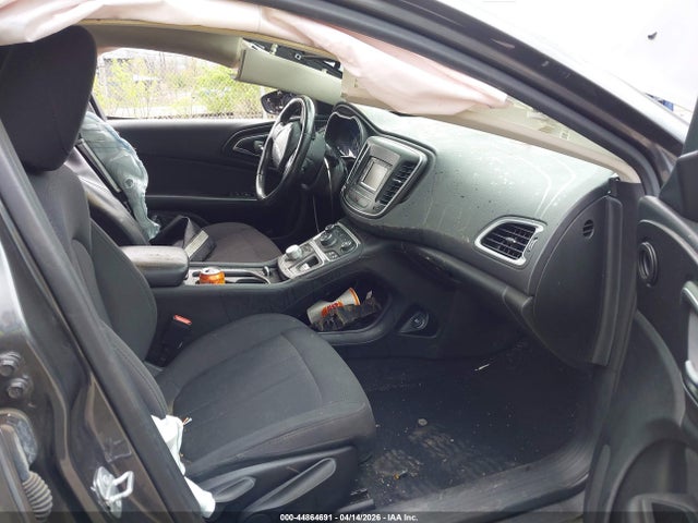 2015 Chrysler 200 Limited მანქანა იყიდება აუქციონზე, vin: 1C3CCCAB4FN758221, აუქციონის ნომერი: 44864691