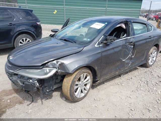 2015 Chrysler 200 Limited მანქანა იყიდება აუქციონზე, vin: 1C3CCCAB4FN758221, აუქციონის ნომერი: 44864691