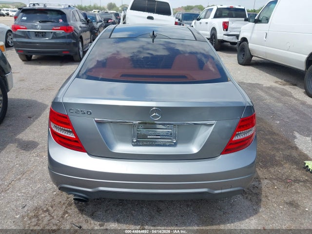 44864692 :رقم المزاد ، WDDGJ4HB5FG404121 vin ، 2015 Mercedes-benz C 250 مزاد بيع
