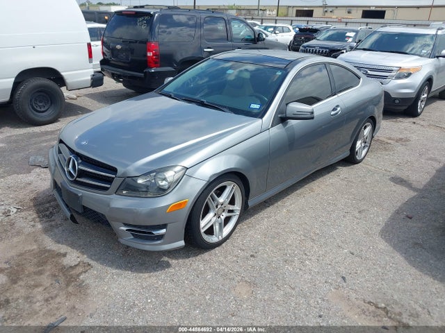 2015 MERCEDES-BENZ C 250 WDDGJ4HB5FG404121 Photo 1