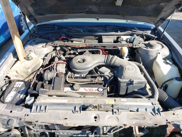 44864698 :رقم المزاد ، 1G6CD53B8N4320021 vin ، 1992 Cadillac Deville مزاد بيع