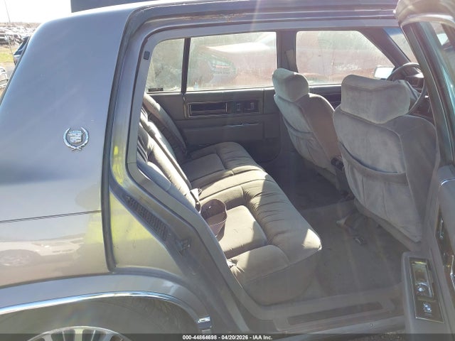 44864698 :رقم المزاد ، 1G6CD53B8N4320021 vin ، 1992 Cadillac Deville مزاد بيع
