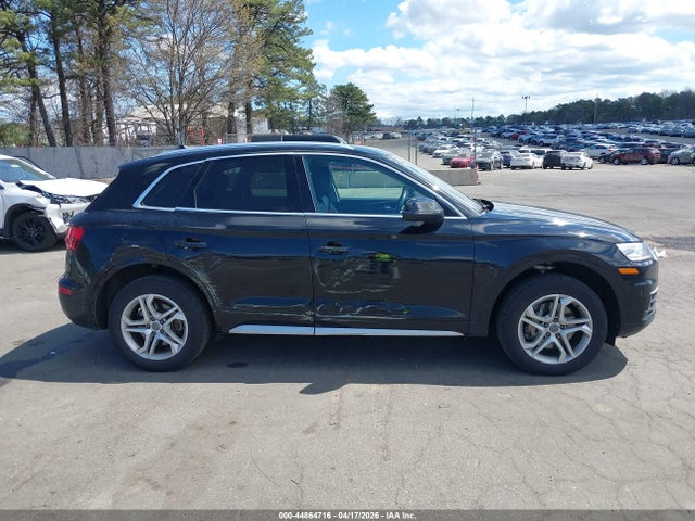 44864716 :رقم المزاد ، WA1ANAFY9K2073829 vin ، 2019 Audi Q5 45 Premium مزاد بيع