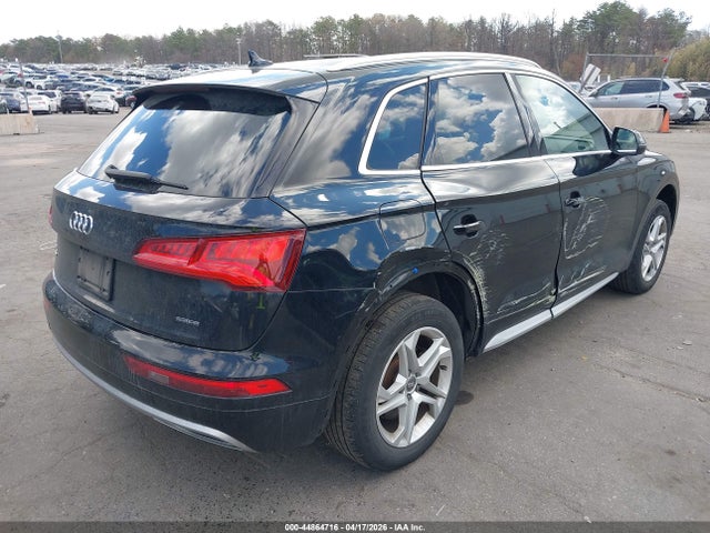 44864716 :رقم المزاد ، WA1ANAFY9K2073829 vin ، 2019 Audi Q5 45 Premium مزاد بيع