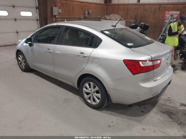 2013 KIA RIO KNADN4A37D6155826 Photo 2