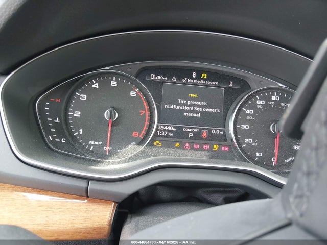 44864763 :رقم المزاد ، WA1ABAFYXP2175429 vin ، 2023 Audi Q5 Premium 40 Tfsi Quattro S Tronic مزاد بيع