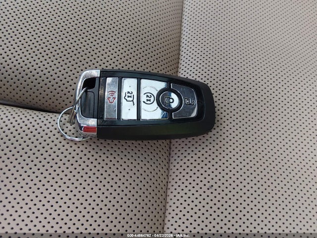 Продажа на аукционе авто 2024 Lincoln Navigator Reserve, vin: 5LMJJ2LG9REL15653, номер лота: 44864762