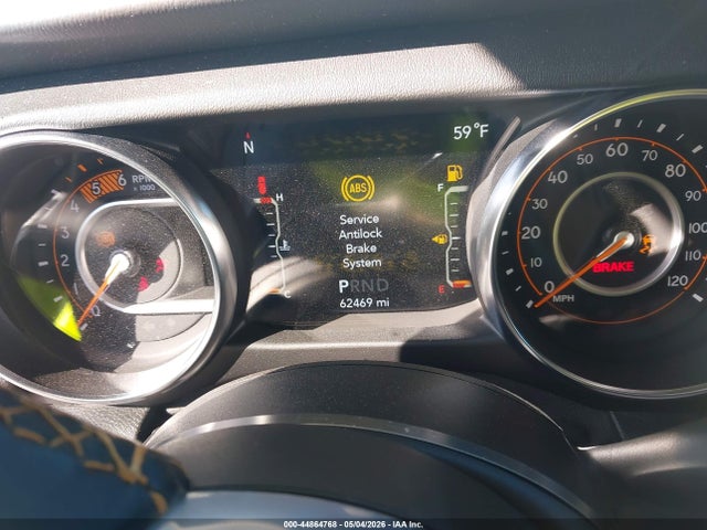 44864768 :رقم المزاد ، 1C4HJXEM6MW540458 vin ، 2021 Jeep Wrangler Unlimited High Altitude 4x4 مزاد بيع