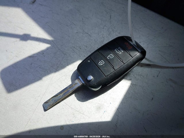 5XXGM4A73EG283425 KIA Optima Lx