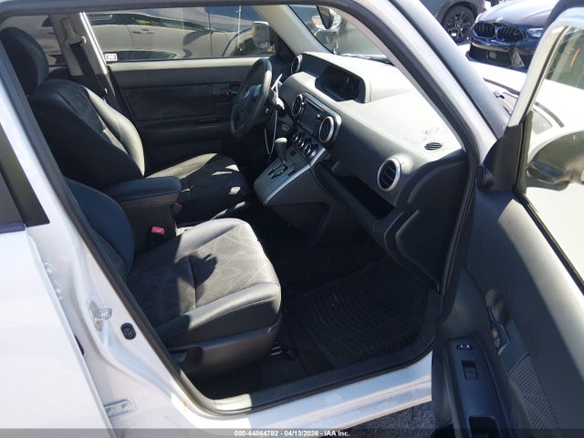 Scion XB 2015 JTLZE4FE3FJ073311 Image 5