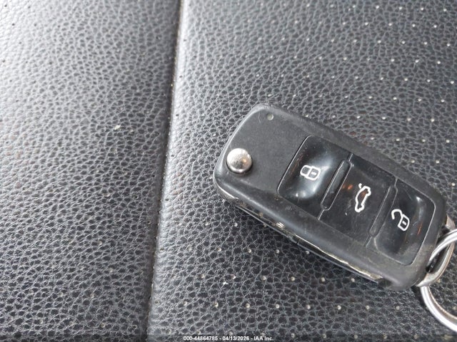 2012 Volkswagen Jetta Sportwagen 2.5l Se მანქანა იყიდება აუქციონზე, vin: 3VWPP7AJ7CM704804, აუქციონის ნომერი: 44864785
