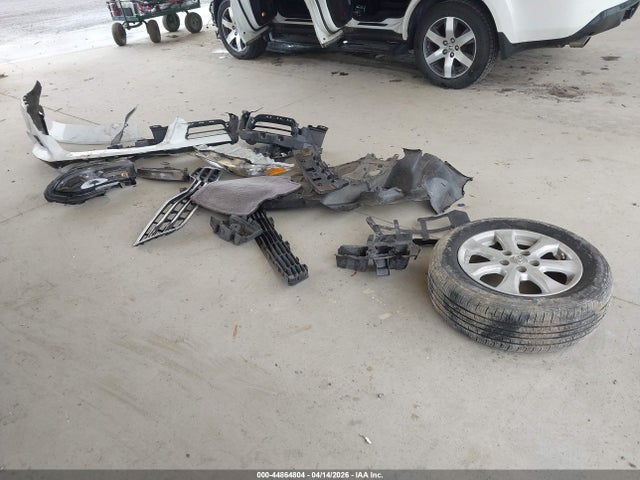 44864804 :رقم المزاد ، 4T1BF3EK0BU598908 vin ، 2011 Toyota Camry Le مزاد بيع