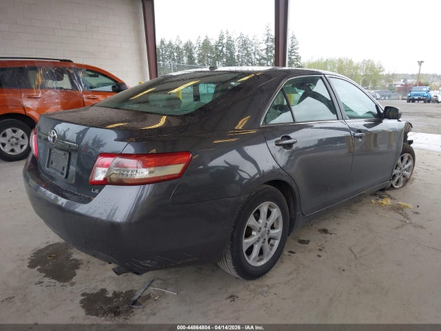44864804 :رقم المزاد ، 4T1BF3EK0BU598908 vin ، 2011 Toyota Camry Le مزاد بيع