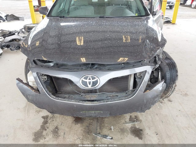 44864804 :رقم المزاد ، 4T1BF3EK0BU598908 vin ، 2011 Toyota Camry Le مزاد بيع