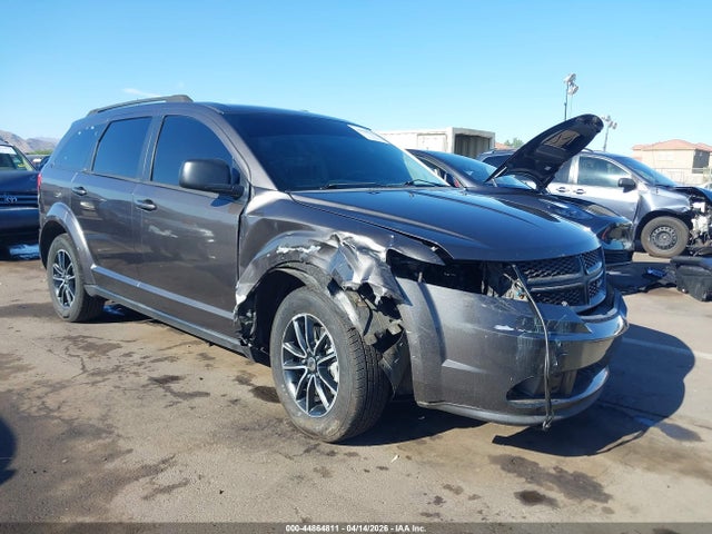 3C4PDCAB4JT254240 Dodge JOURNEY SE