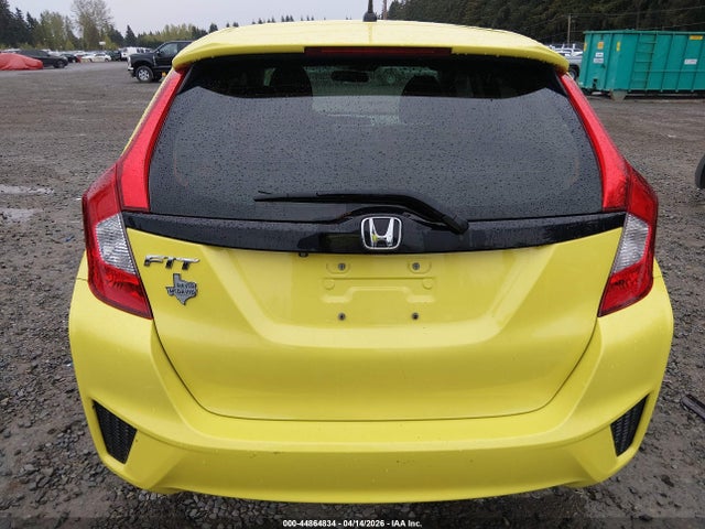 Auction sale of the 2017 Honda Fit Lx, vin: JHMGK5H5XHS005033, lot number: 44864834