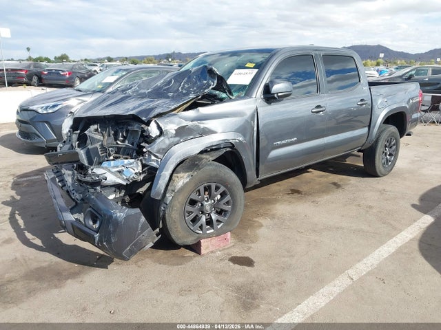 3TMAZ5CN9NM185006 Toyota Tacoma Sr5 V6