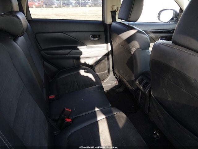 Продаж на аукціоні авто 2019 Mitsubishi Outlander Se, vin: JA4AD3A33KZ045087, номер лоту: 44864840
