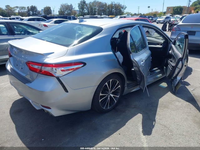 Toyota CAMRY SE 2020 4T1M11AK3LU865719 Image 4