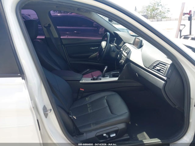 Продаж на аукціоні авто 2018 Bmw 320i, vin: WBA8A9C51JAH14047, номер лоту: 44864880