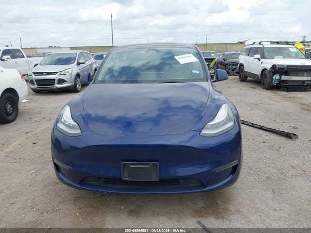 44864891 :رقم المزاد ، 7SAYGDEE9NF480853 vin ، 2022 Tesla Model Y Long Range Dual Motor All-wheel Drive مزاد بيع