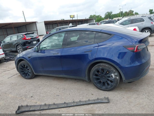 44864891 :رقم المزاد ، 7SAYGDEE9NF480853 vin ، 2022 Tesla Model Y Long Range Dual Motor All-wheel Drive مزاد بيع
