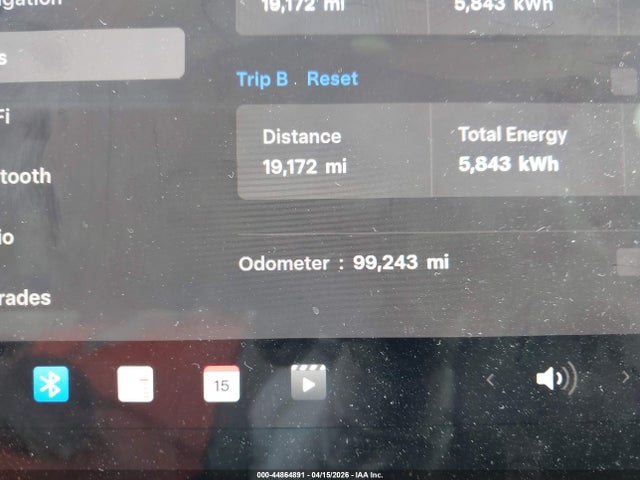 44864891 :رقم المزاد ، 7SAYGDEE9NF480853 vin ، 2022 Tesla Model Y Long Range Dual Motor All-wheel Drive مزاد بيع