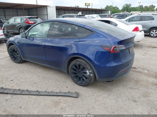 44864891 :رقم المزاد ، 7SAYGDEE9NF480853 vin ، 2022 Tesla Model Y Long Range Dual Motor All-wheel Drive مزاد بيع