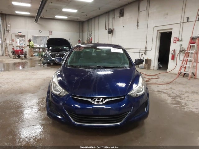 2014 Hyundai Elantra Se მანქანა იყიდება აუქციონზე, vin: 5NPDH4AE6EH477330, აუქციონის ნომერი: 44864903