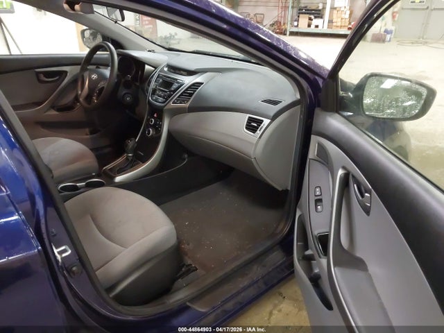 2014 Hyundai Elantra Se მანქანა იყიდება აუქციონზე, vin: 5NPDH4AE6EH477330, აუქციონის ნომერი: 44864903