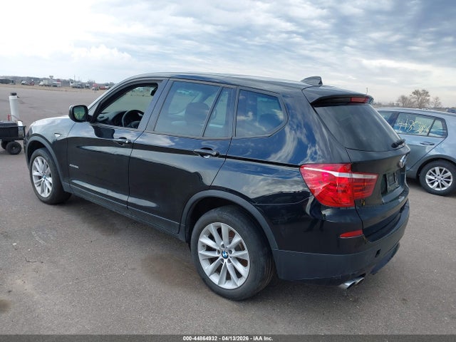 2014 BMW X3 5UXWX9C55E0D36477 Photo 2