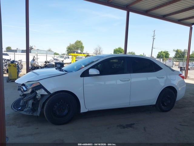 44864953 :رقم المزاد ، 5YFBURHE4EP111195 vin ، 2014 Toyota Corolla L مزاد بيع