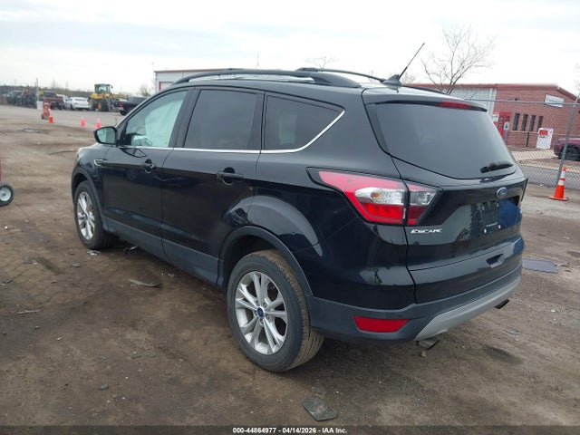 44864977 :رقم المزاد ، 1FMCU9HD4JUC43989 vin ، 2018 Ford Escape Sel مزاد بيع
