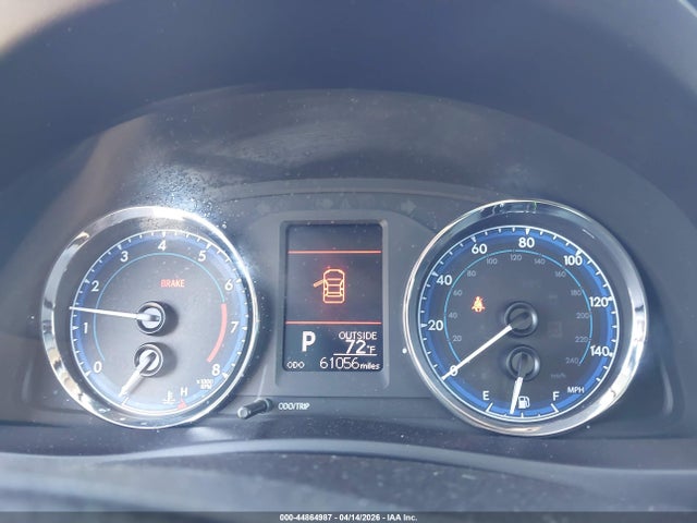 Toyota COROLLA LE 2018 5YFBURHE9JP840769 Image 7