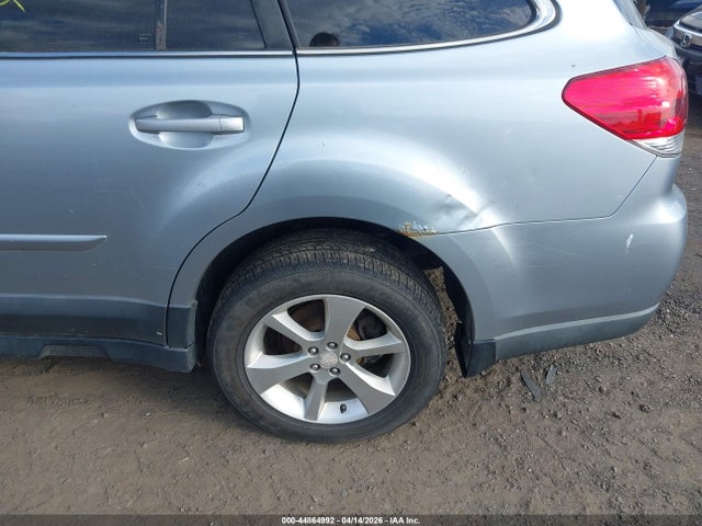 2013 Subaru Outback 2.5i Premium მანქანა იყიდება აუქციონზე, vin: 4S4BRBGC3D3309097, აუქციონის ნომერი: 44864992