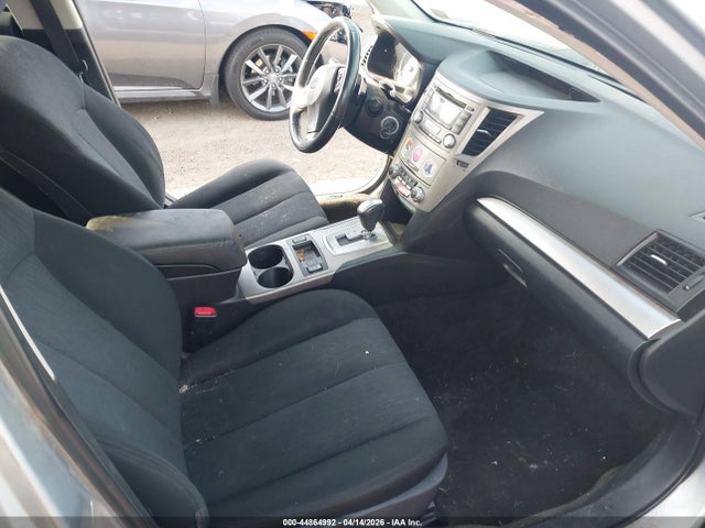 2013 Subaru Outback 2.5i Premium მანქანა იყიდება აუქციონზე, vin: 4S4BRBGC3D3309097, აუქციონის ნომერი: 44864992