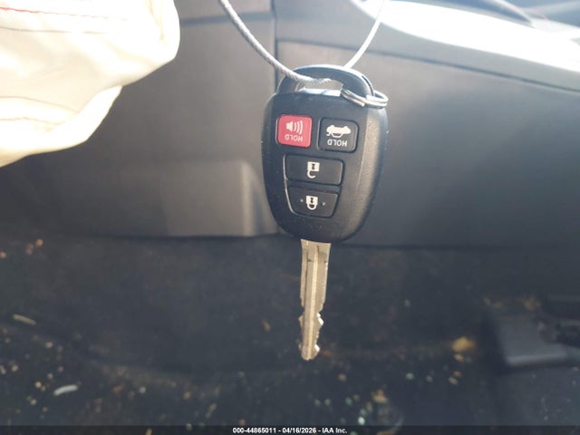 Продаж на аукціоні авто 2018 Toyota Corolla Le, vin: 2T1BURHE6JC035585, номер лоту: 44865011