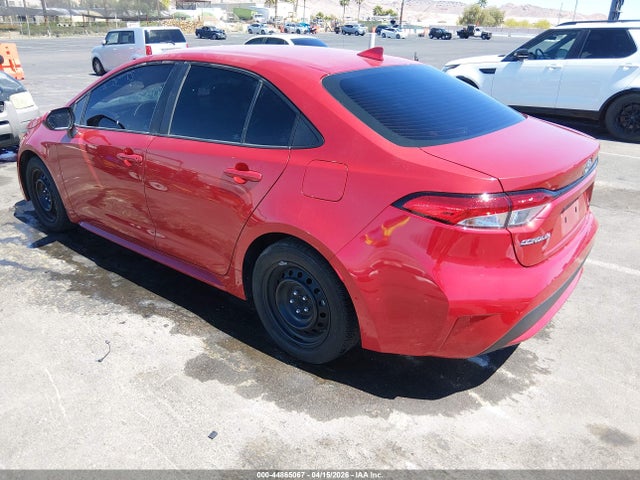 44865067 :رقم المزاد ، 5YFEPMAE3MP223342 vin ، 2021 Toyota Corolla Le مزاد بيع