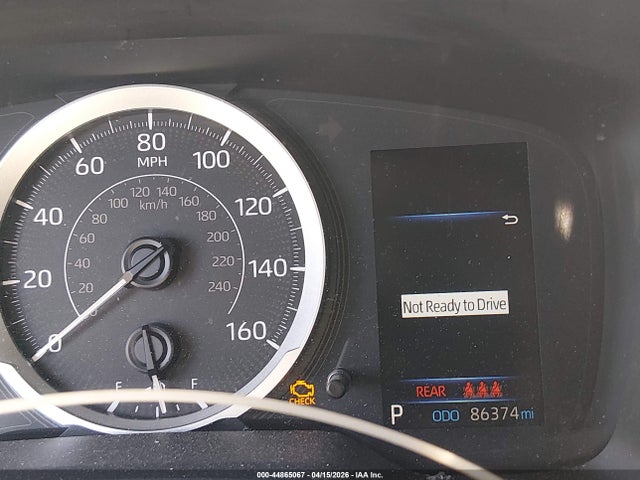 44865067 :رقم المزاد ، 5YFEPMAE3MP223342 vin ، 2021 Toyota Corolla Le مزاد بيع