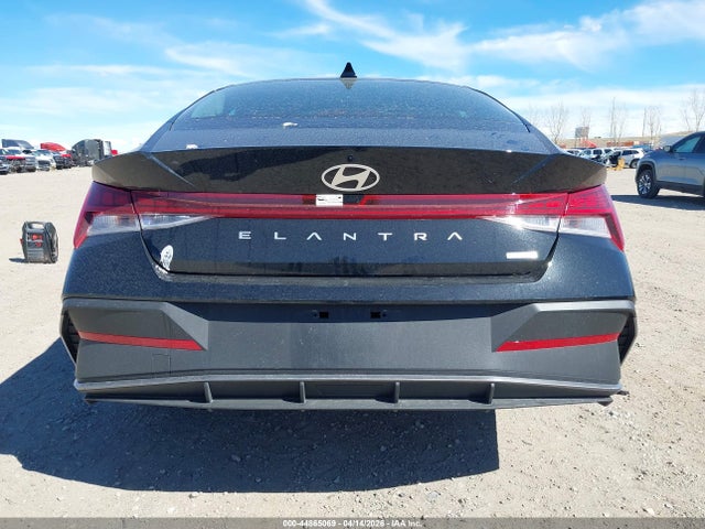 KMHLM4DJ6TU193890 Hyundai Elantra Hybrid Blue