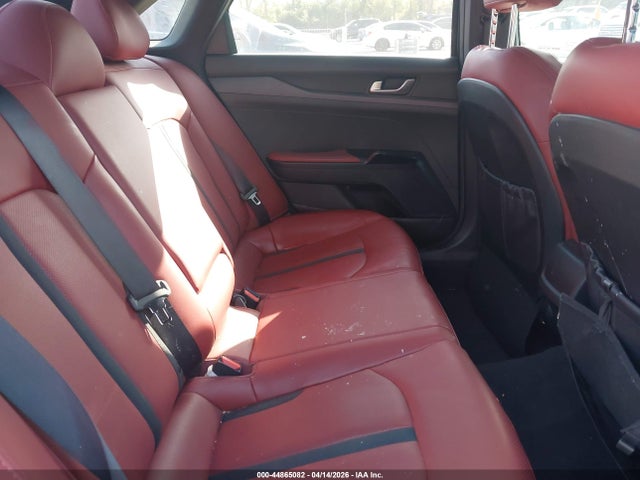 5XXG64J28NG084109 KIA K5 Gt-line