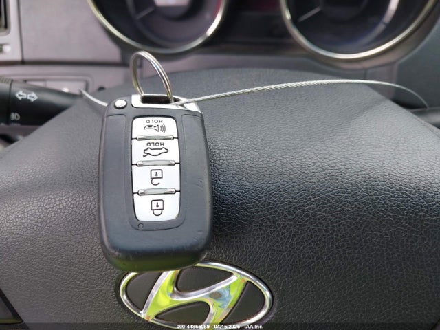 2013 Hyundai Sonata Limited მანქანა იყიდება აუქციონზე, vin: 5NPEC4AC0DH536792, აუქციონის ნომერი: 44865089