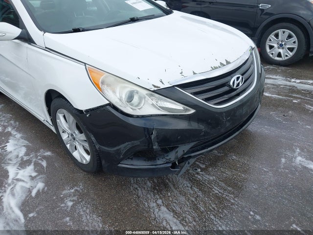 2013 Hyundai Sonata Limited მანქანა იყიდება აუქციონზე, vin: 5NPEC4AC0DH536792, აუქციონის ნომერი: 44865089