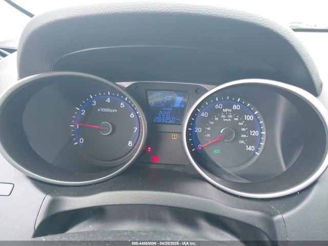 KM8JUCAG4FU057837 Hyundai Tucson Limited
