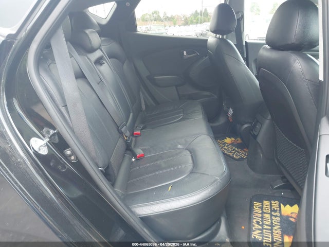 KM8JUCAG4FU057837 Hyundai Tucson Limited