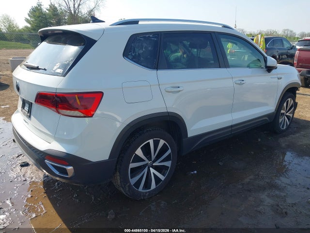 44865100 :رقم المزاد ، 3VVLX7B22NM067348 vin ، 2022 Volkswagen Taos 1.5t Se مزاد بيع