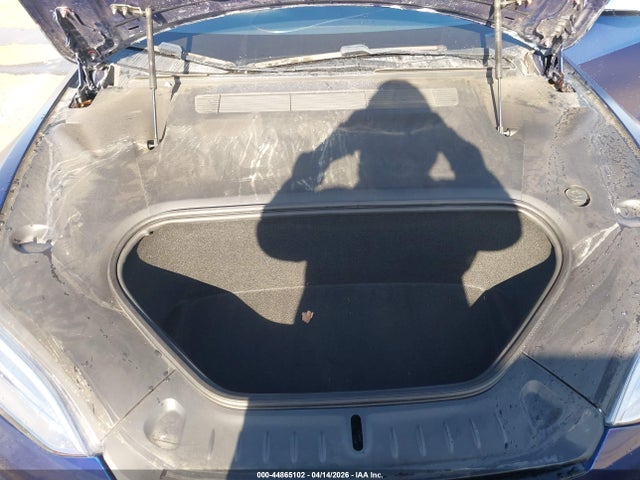 2021 Tesla Model S Plaid Tri Motor All-wheel Drive მანქანა იყიდება აუქციონზე, vin: 5YJSA1E61MF447078, აუქციონის ნომერი: 44865102