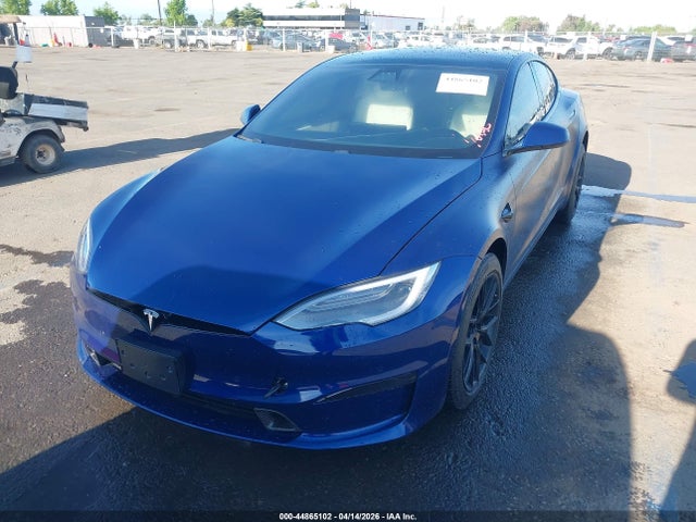 2021 Tesla Model S Plaid Tri Motor All-wheel Drive მანქანა იყიდება აუქციონზე, vin: 5YJSA1E61MF447078, აუქციონის ნომერი: 44865102